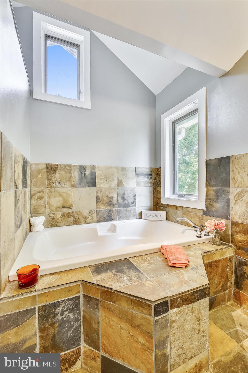 2112 Cascade Road Silver Spring, MD 20902 - Photo 29 of 88 Owners Bath with Soaking Tub