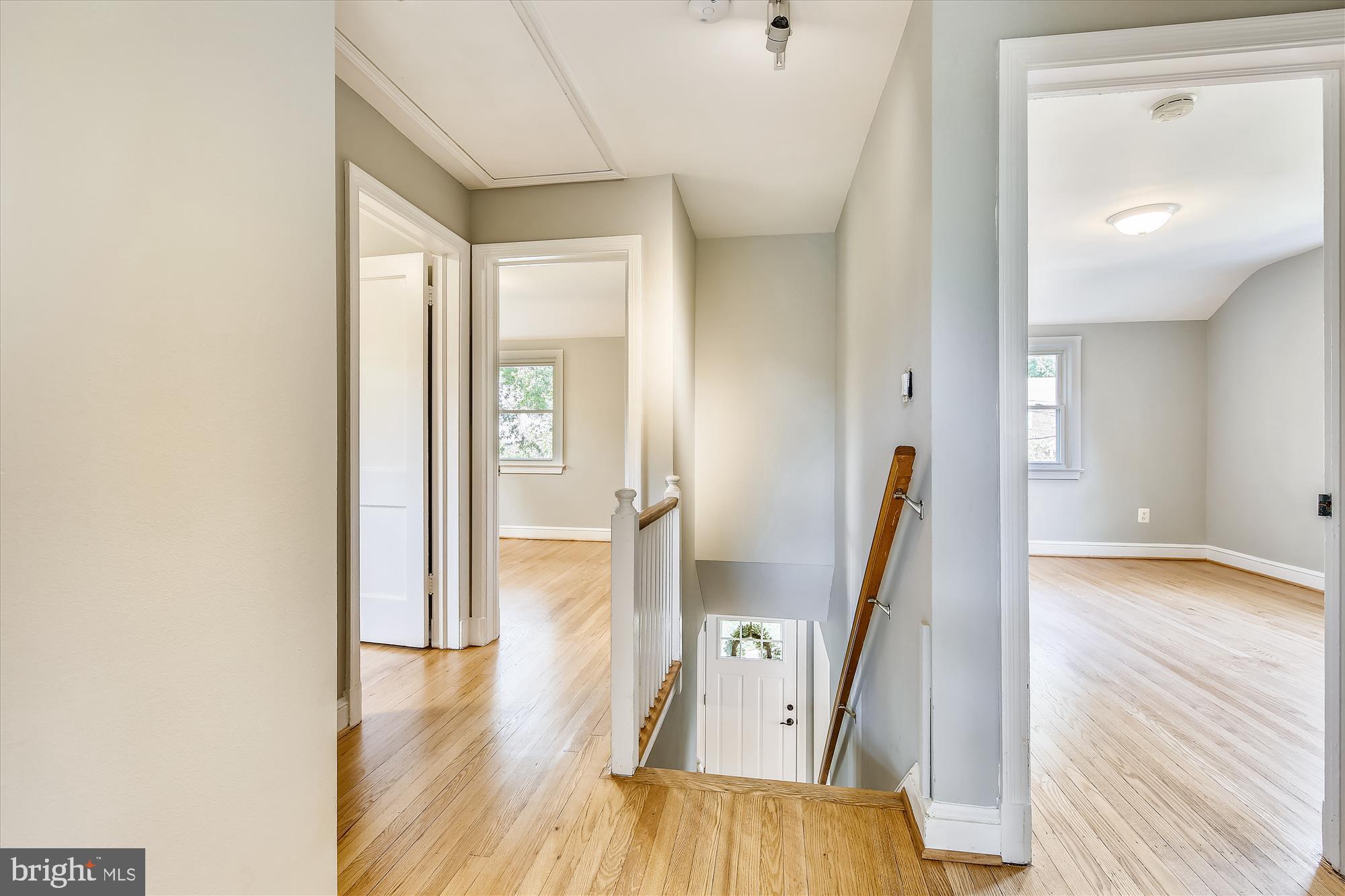 2112 Cascade Road Silver Spring, MD 20902 - Photo 33 of 88 Upper Level Hall View