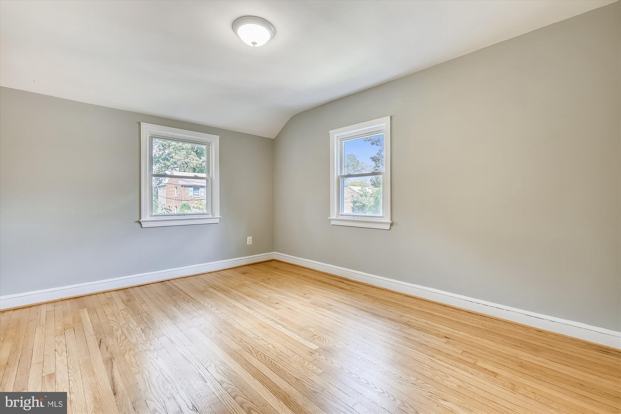 2112 Cascade Road Silver Spring, MD 20902 - Photo 34 of 88 Bedroom #2