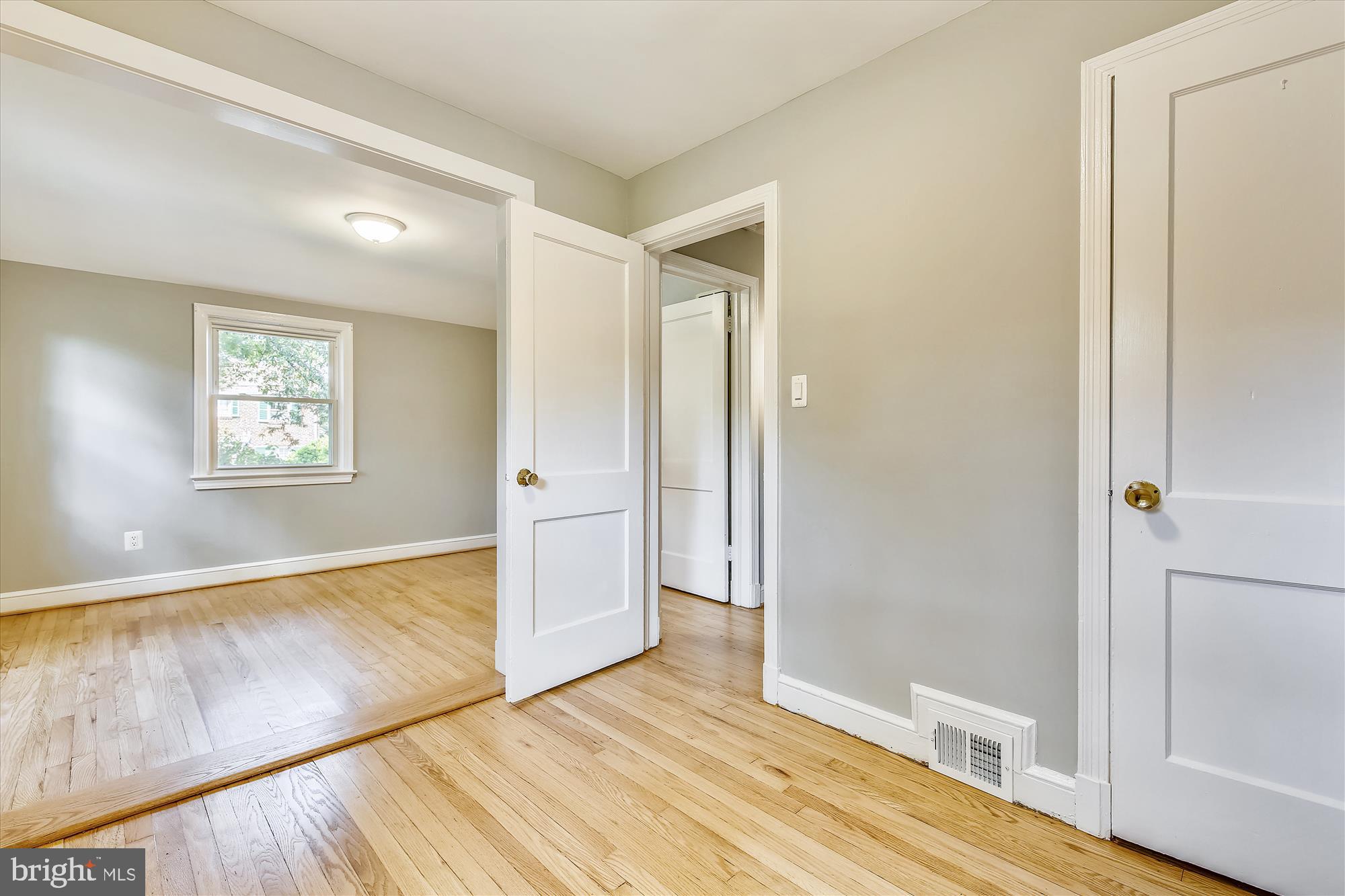 2112 Cascade Road Silver Spring, MD 20902 - Photo 39 of 88 Bedroom 3 & 4 Combo