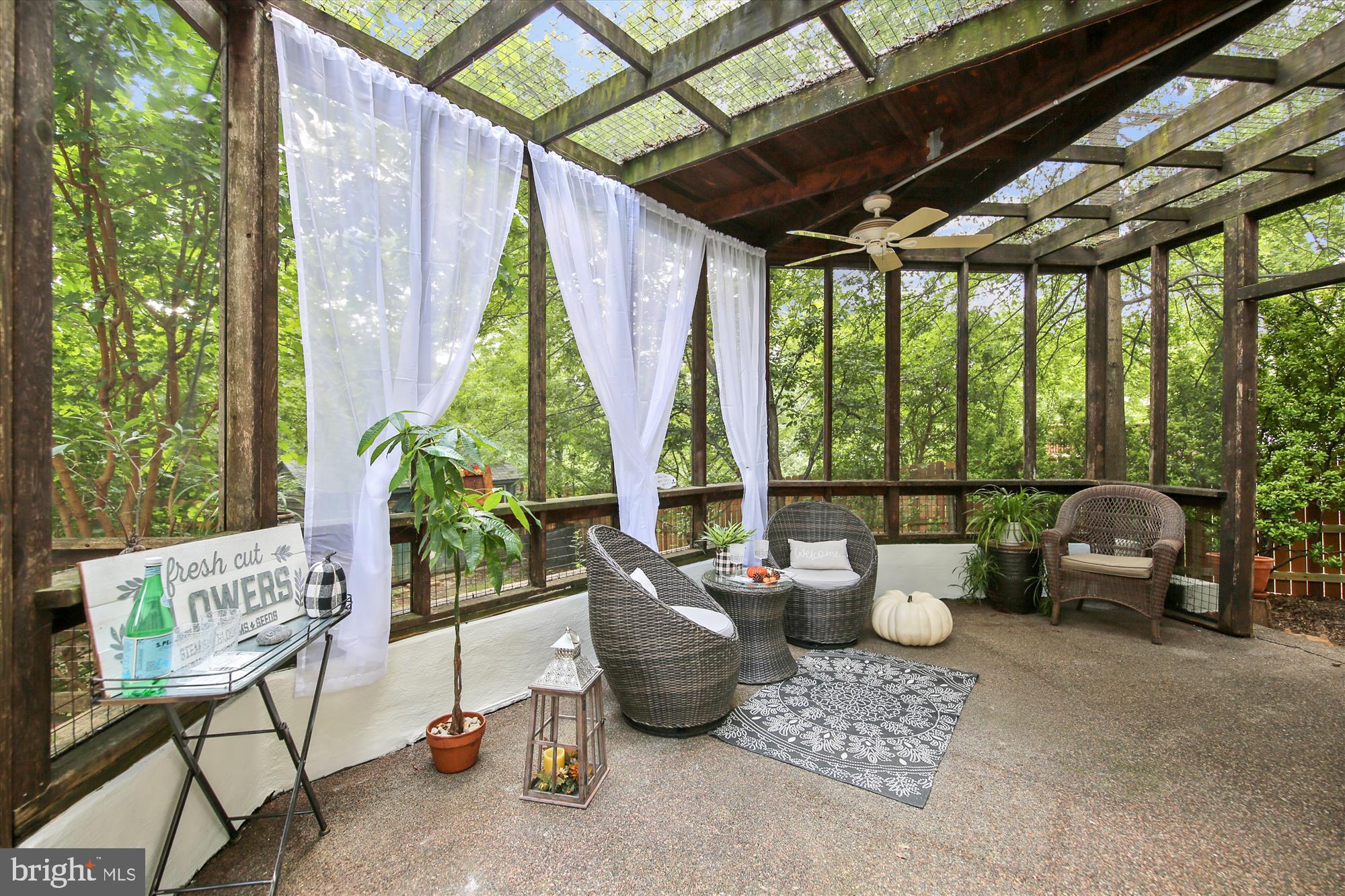 2112 Cascade Road Silver Spring, MD 20902 - Photo 53 of 88 Screened-in Porch View