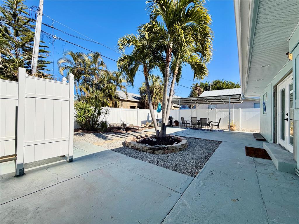 13299 3rd Street East, Unit S Madeira Beach, FL 33708 - Photo 13 of 20