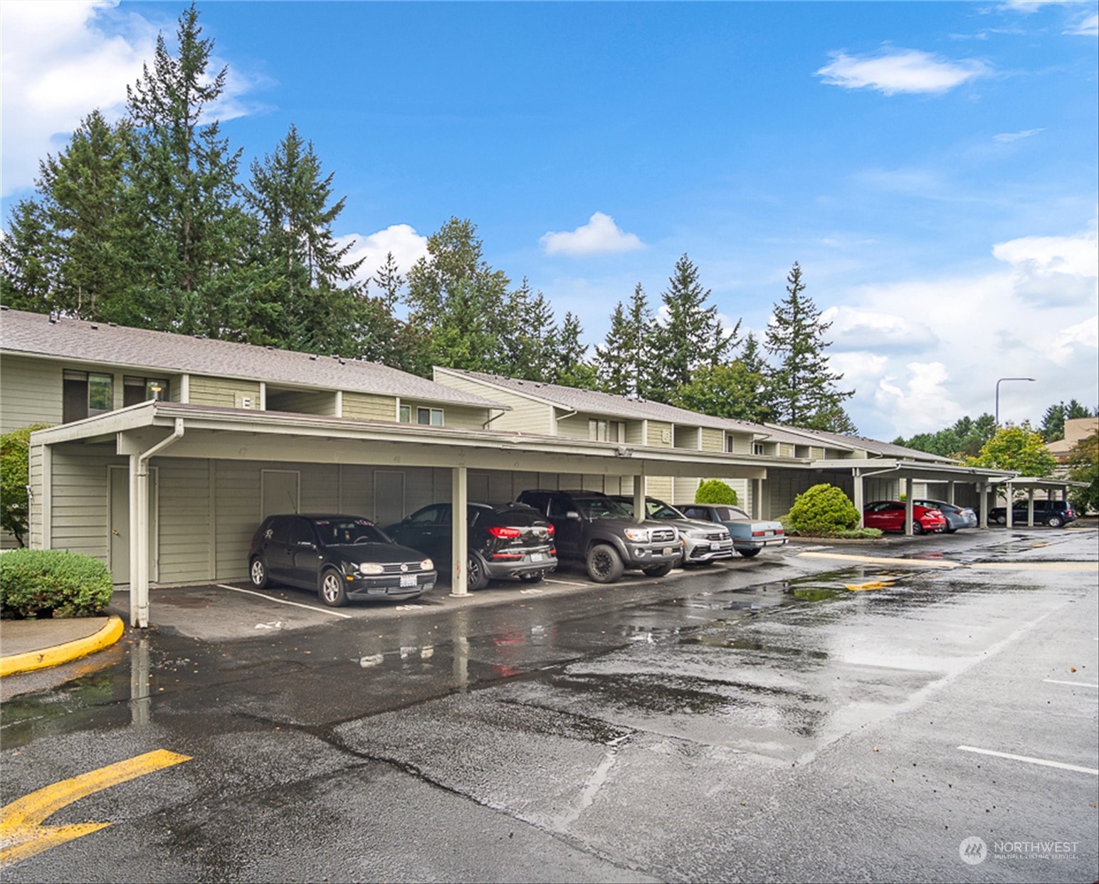 14401 Southeast Petrovitsky Road, Unit E202 Renton, WA 98058 - Photo 3 of 26