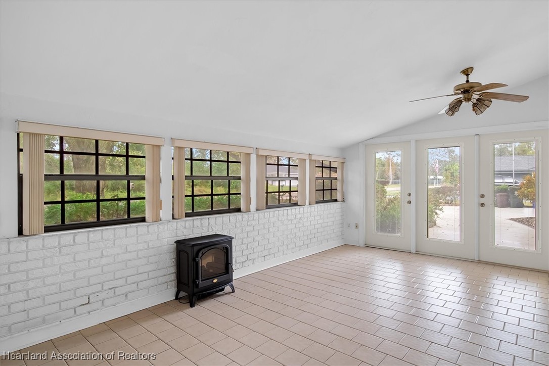 3804 Lakewood Road Sebring, FL 33875 - Photo 20 of 48