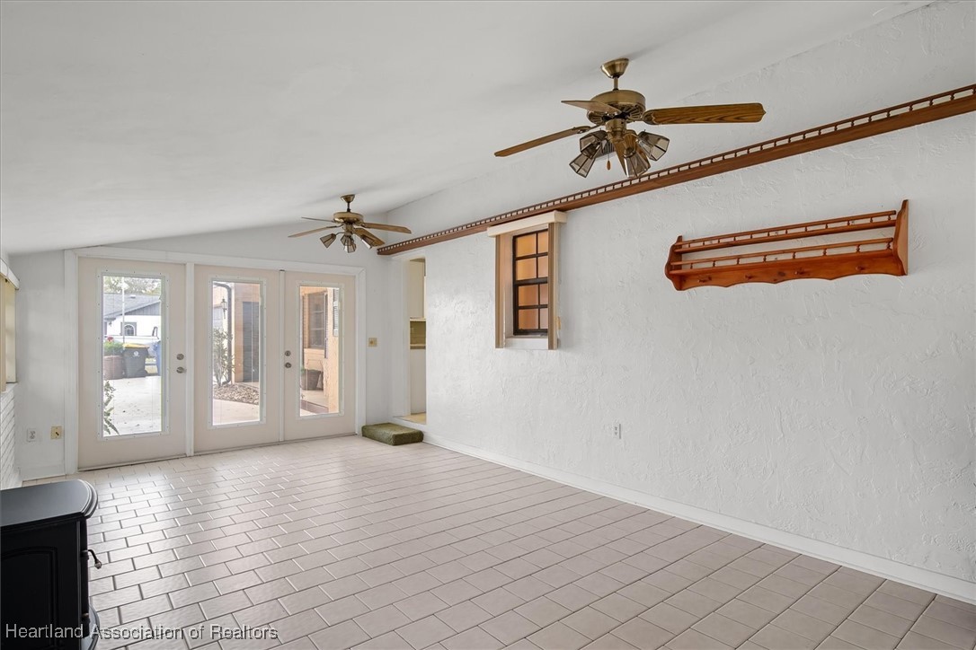 3804 Lakewood Road Sebring, FL 33875 - Photo 21 of 48
