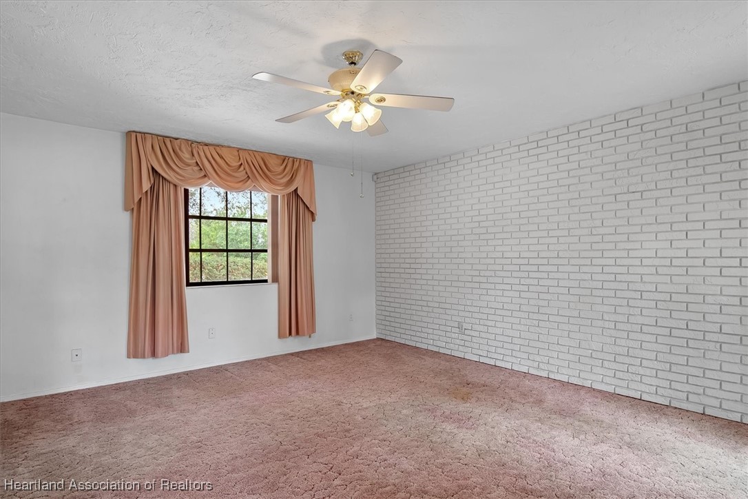 3804 Lakewood Road Sebring, FL 33875 - Photo 5 of 48