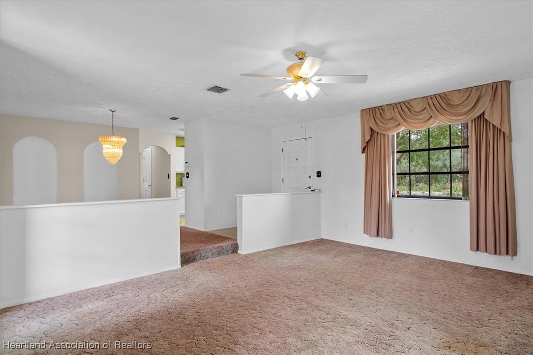 3804 Lakewood Road Sebring, FL 33875 - Photo 6 of 48