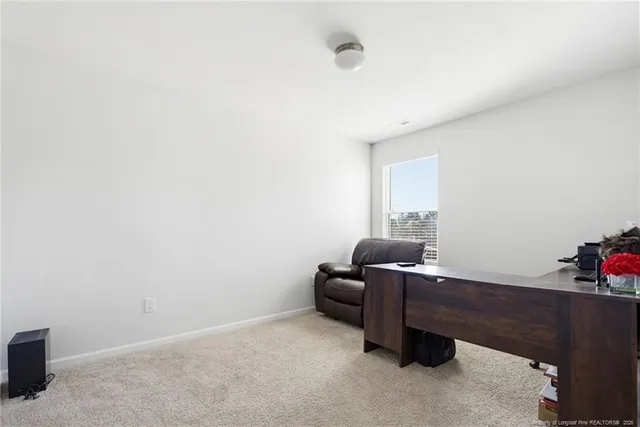 $324,900 | 913 Sapphire Stone Lane, Hope Mills, NC 28348