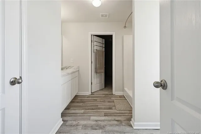 $324,900 | 913 Sapphire Stone Lane, Hope Mills, NC 28348