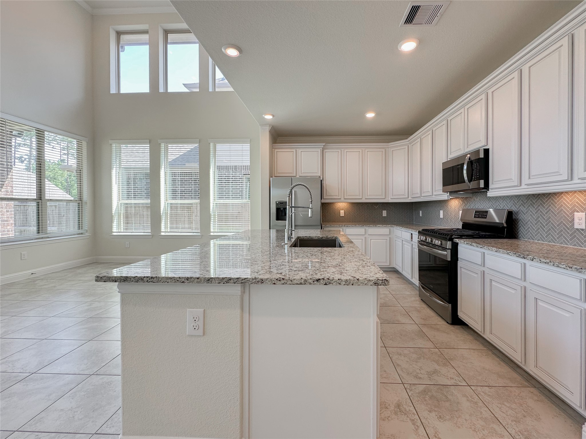 6710 Gallinas Way Spring, TX 77379 - Photo 5 of 31