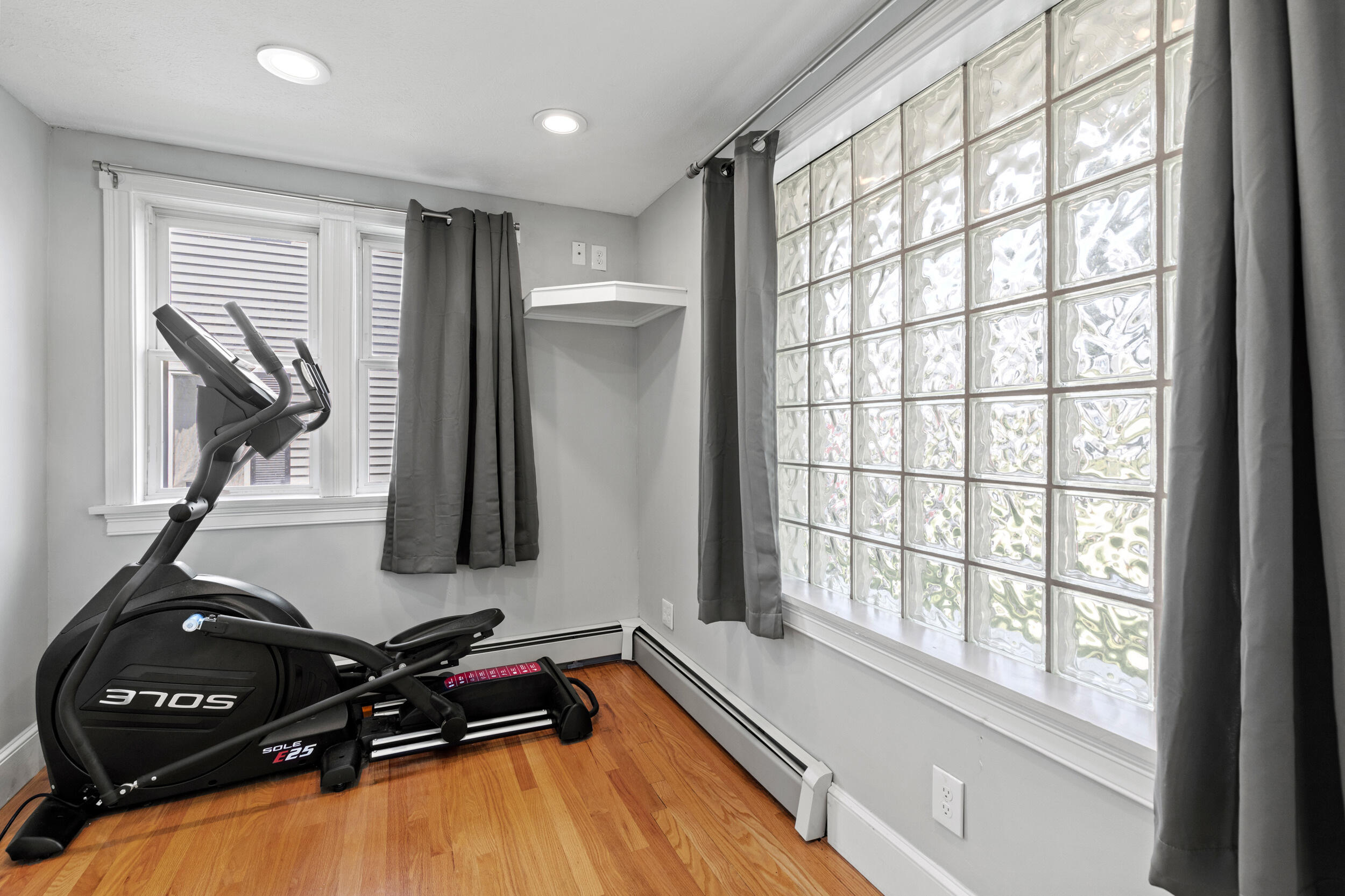 129 Walnut Street South Portland, ME 04106 - Photo 25 of 61 129 walnut st, south portland_012