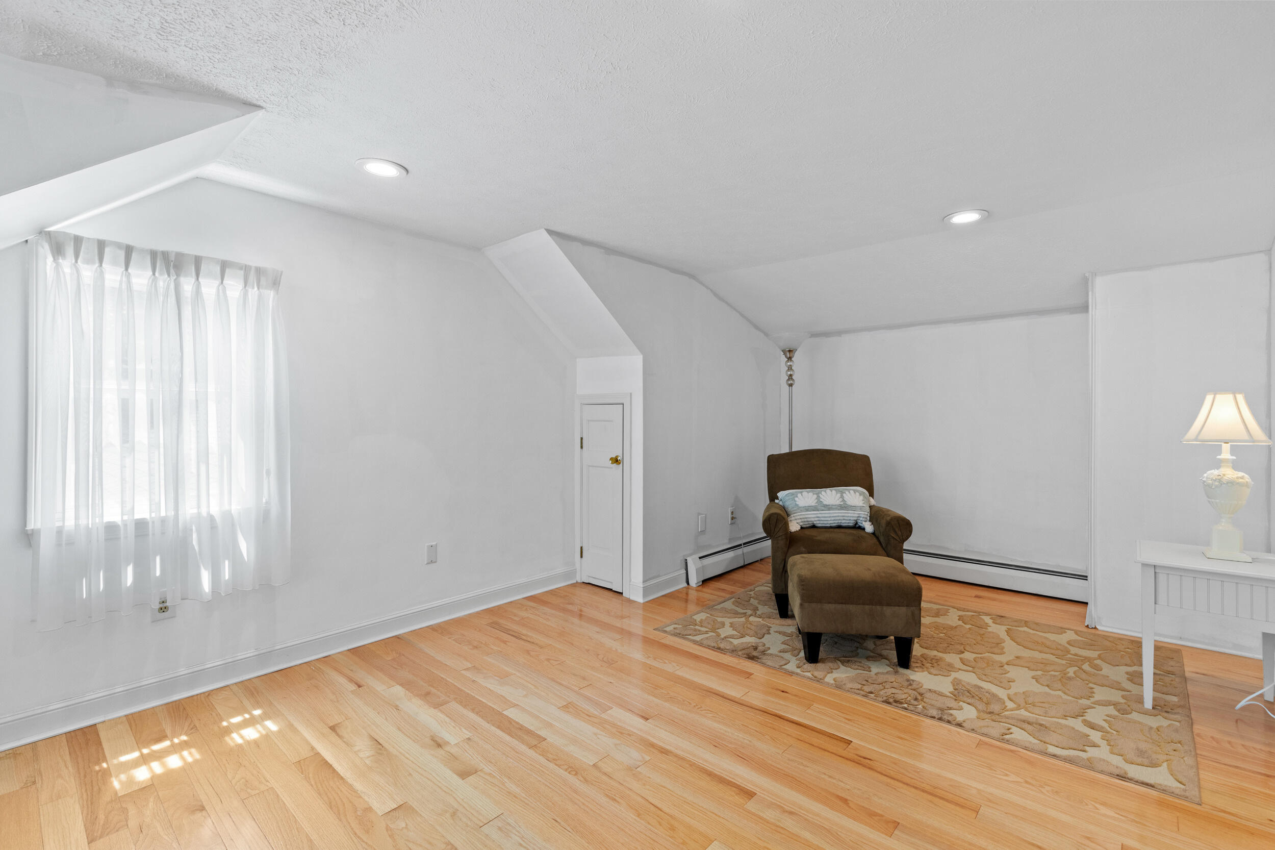 129 Walnut Street South Portland, ME 04106 - Photo 32 of 61 129 walnut st, south portland_035