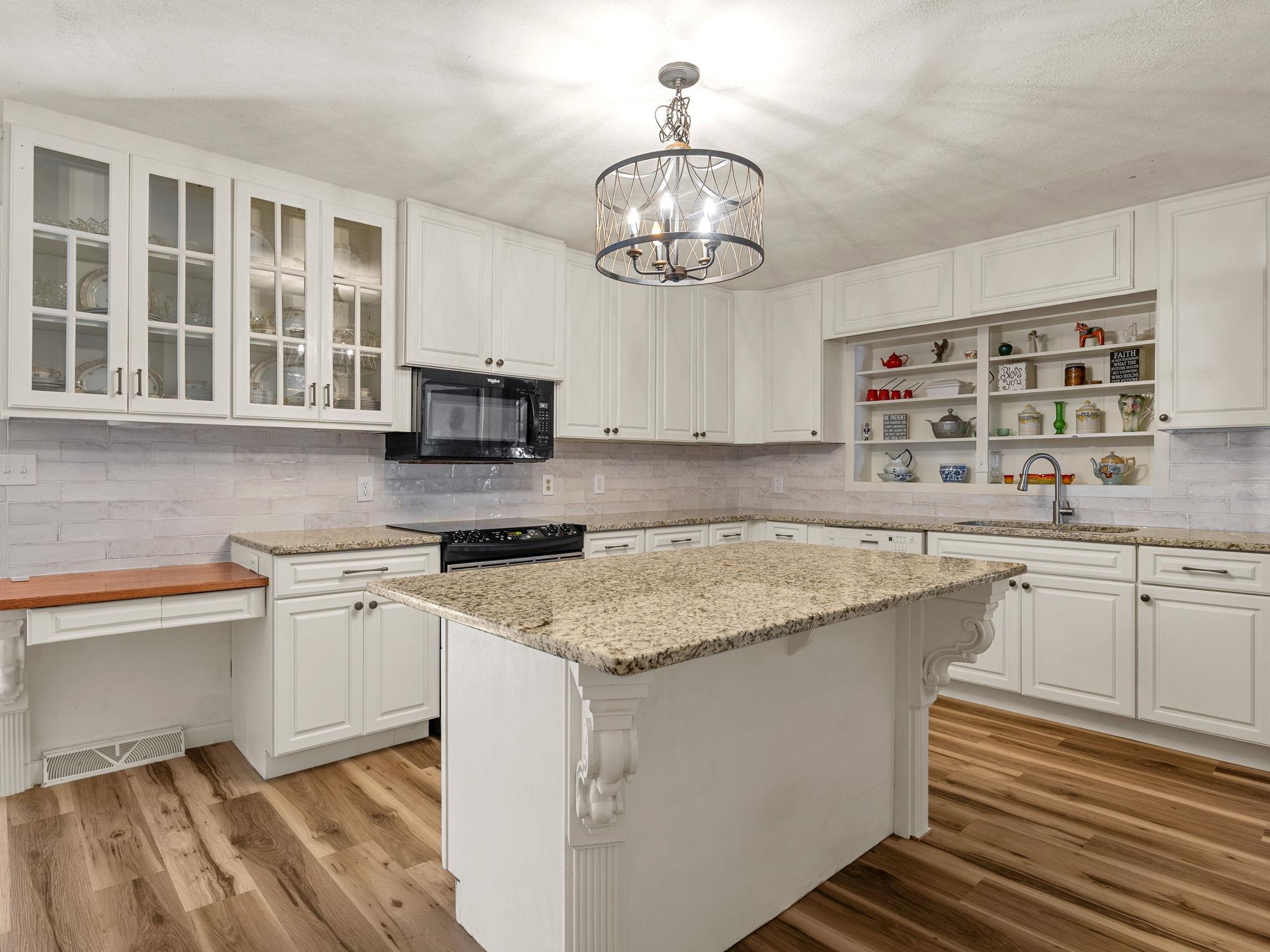 524 Kelly Road Woodruff, SC 29388 - Photo 15 of 50