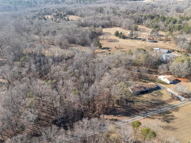 $425,000 | 524 Kelly Road, Woodruff, SC 29388