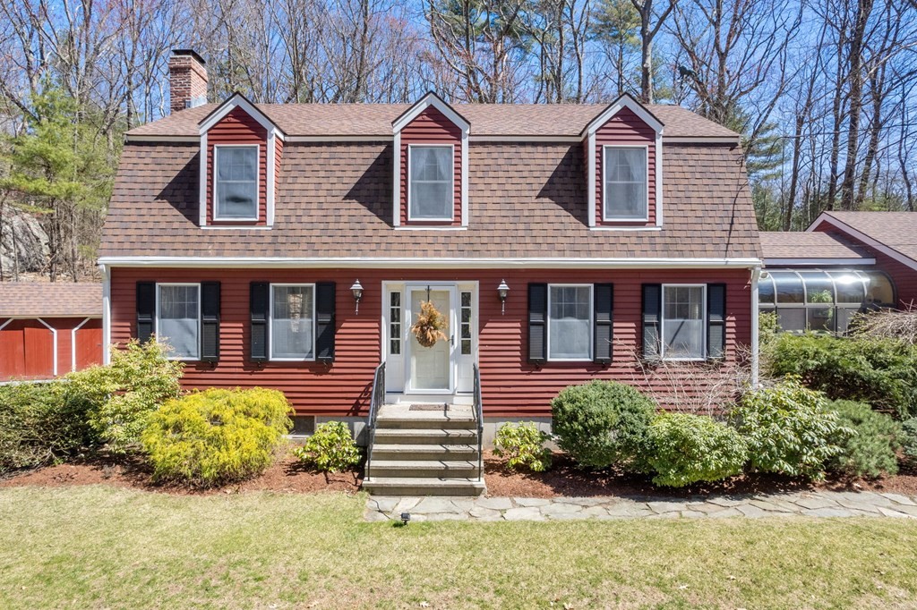 97 Parmenter Road Framingham, MA 01701 - Photo 5 of 40