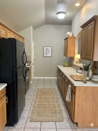 $1,600 | 3027 Pine Valley Drive, New Braunfels, TX 78130