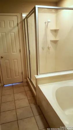 $1,600 | 3027 Pine Valley Drive, New Braunfels, TX 78130