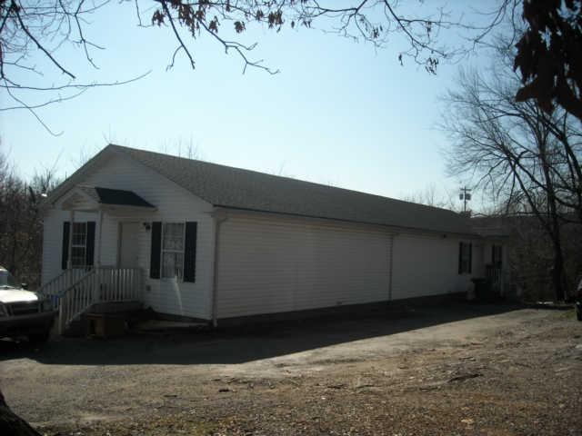 916 17th Avenue Springfield, TN 37172 - Photo 1 of 1 Front View