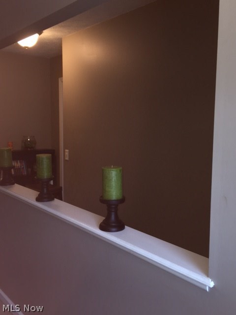 5717 Lockwood Road Madison, OH 44057 - Photo 16 of 29 STAIRWAY