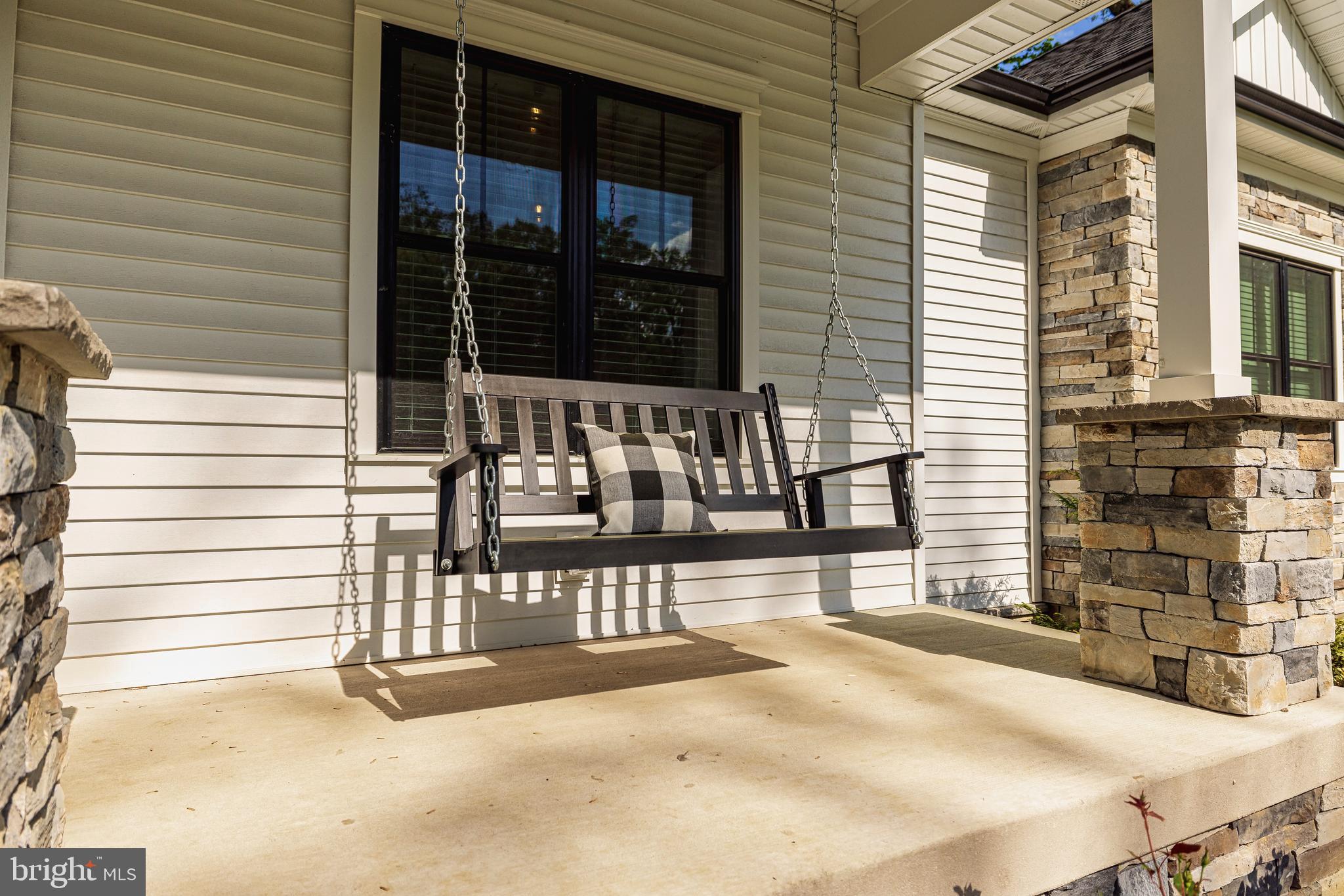 14 Old Landing Road Mantua, NJ 08051 - Photo 4 of 51 Relaxing front porch