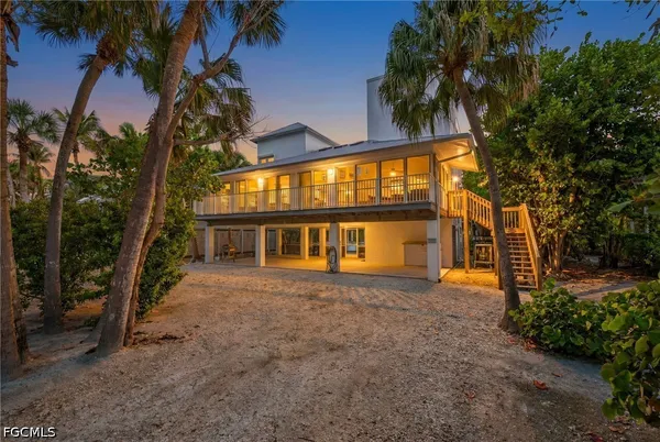 $1,895,000 | 11508 Wightman Lane, Captiva, FL 33924