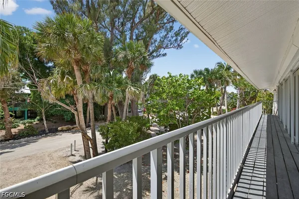 $1,895,000 | 11508 Wightman Lane, Captiva, FL 33924