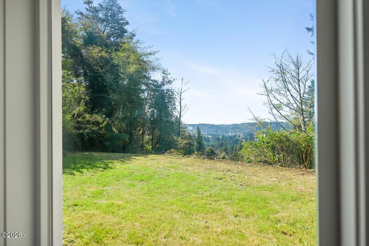 2220 Southeast Ammon Road Toledo, OR 97391 - Photo 10 of 45 Gallery Image 10