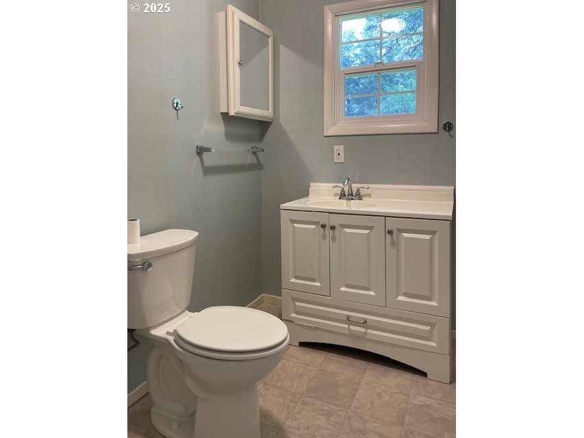 69376 Wildwood Road North Bend, OR 97459 - Photo 23 of 39 Gallery Image 23