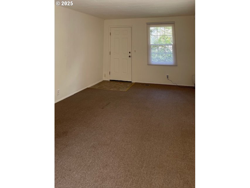 69376 Wildwood Road North Bend, OR 97459 - Photo 9 of 39 Gallery Image 9