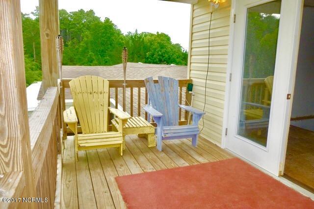 213 Shore Road Newport, NC 28570 - Photo 3 of 19 Balcony from bonus room