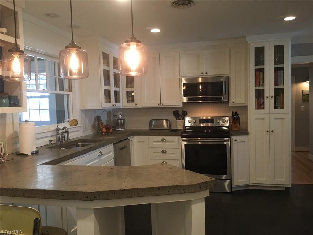 1632 Reynolda Road Winston-Salem, NC 27104 - Photo 8 of 12 Gallery Image 8