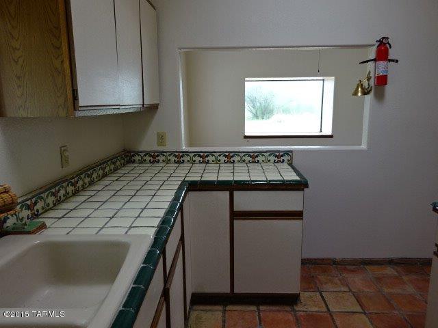 371 East Old Mill Road Benson, AZ 85602 - Photo 8 of 27
