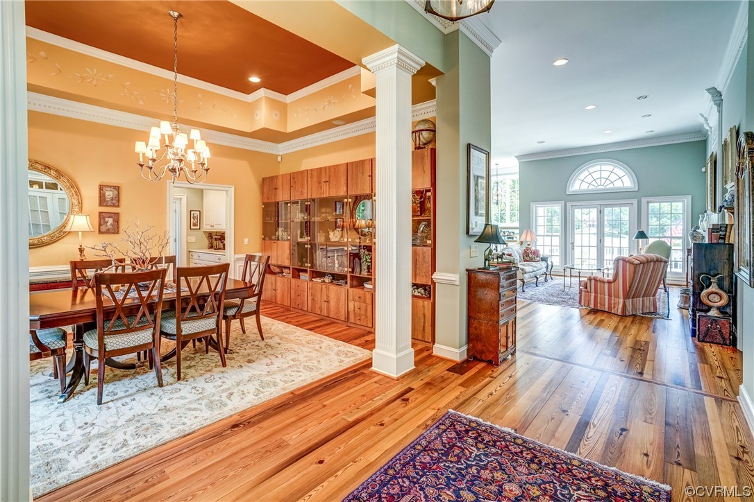 104 Longboat Williamsburg, VA 23188 - Photo 5 of 50 a dining room with furniture and wooden floor