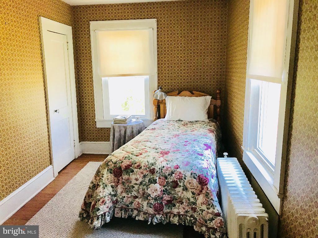 11329 Old Princess Anne Road Princess Anne, MD 21853 - Photo 17 of 24 13'x8' Bedroom 4