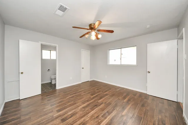 a view of entryway with stairs