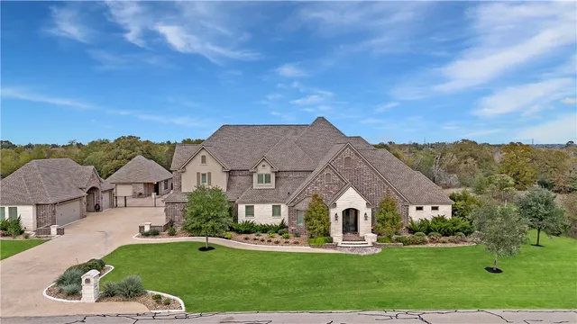 $2,100,000 | 5009 Trumpeter Swan Drive, College Station, TX 77845