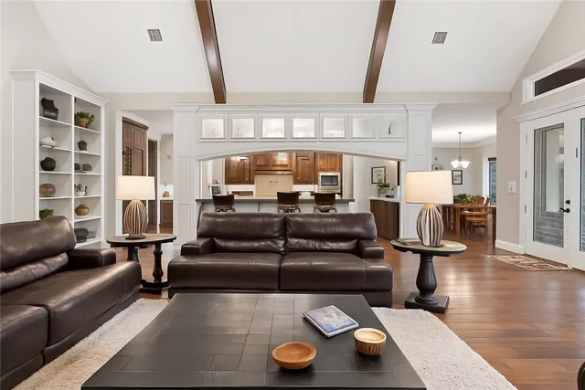 $2,100,000 | 5009 Trumpeter Swan Drive, College Station, TX 77845