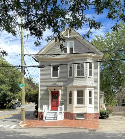 $999,000 | 210 South Street, Portsmouth, NH 03801