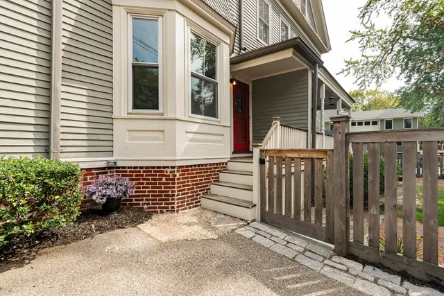 $999,000 | 210 South Street, Portsmouth, NH 03801