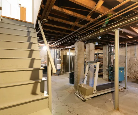 $999,000 | 210 South Street, Portsmouth, NH 03801