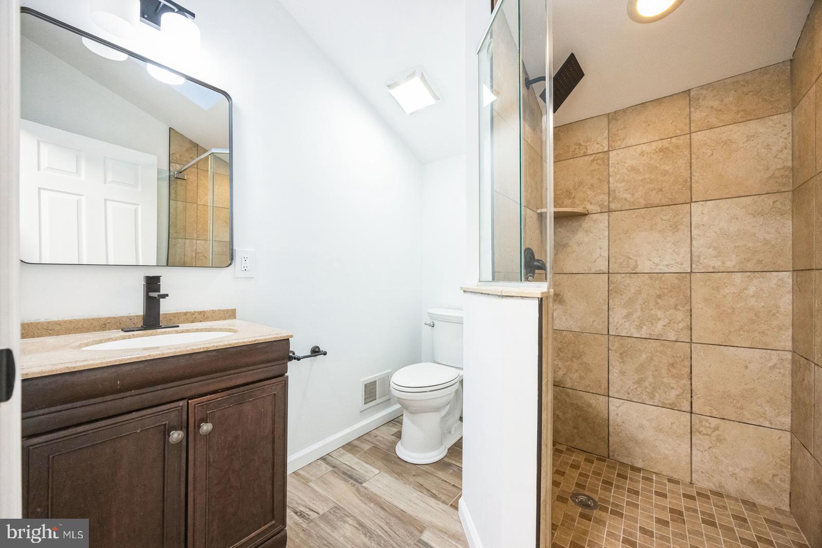 4 Plumtree Road Levittown, PA 19056 - Photo 9 of 20 Gallery Image 9