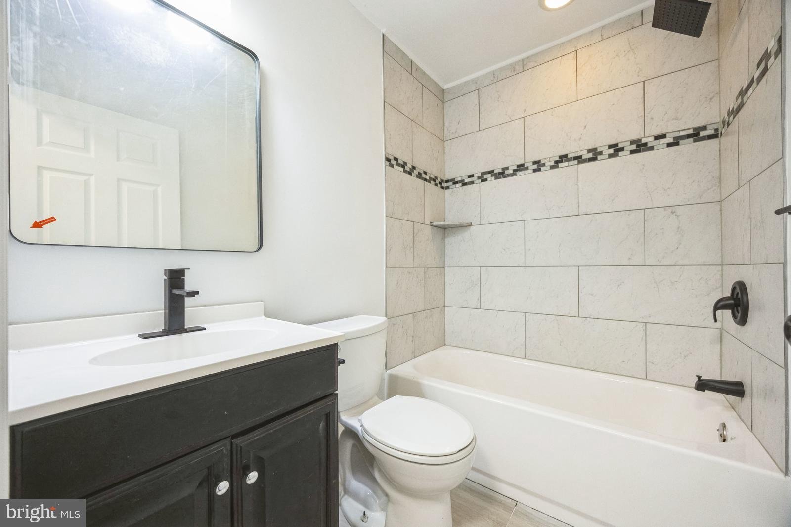 4 Plumtree Road Levittown, PA 19056 - Photo 10 of 20 Gallery Image 10