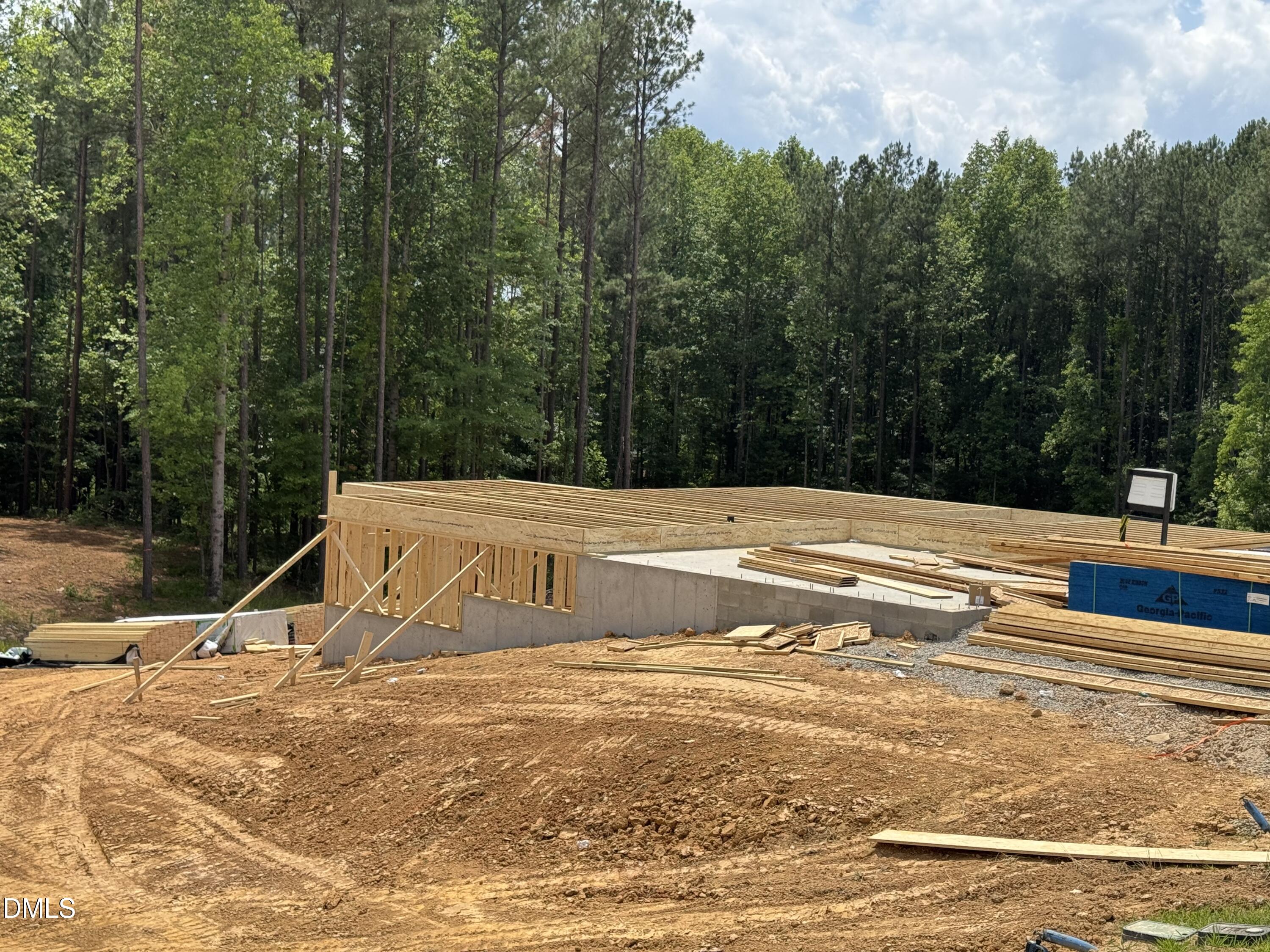 125 West Victoria Rdg Drive Selma, NC 27576 - Photo 2 of 8