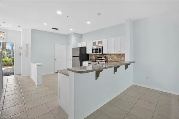 $2,500 | 15995 Caldera Lane, Unit 69, Naples, FL 34110