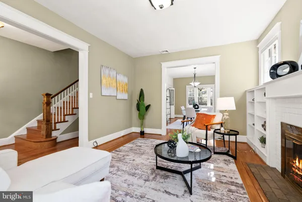 $1,375,000 | 3706 Jenifer Street Northwest, Washington, DC 20015