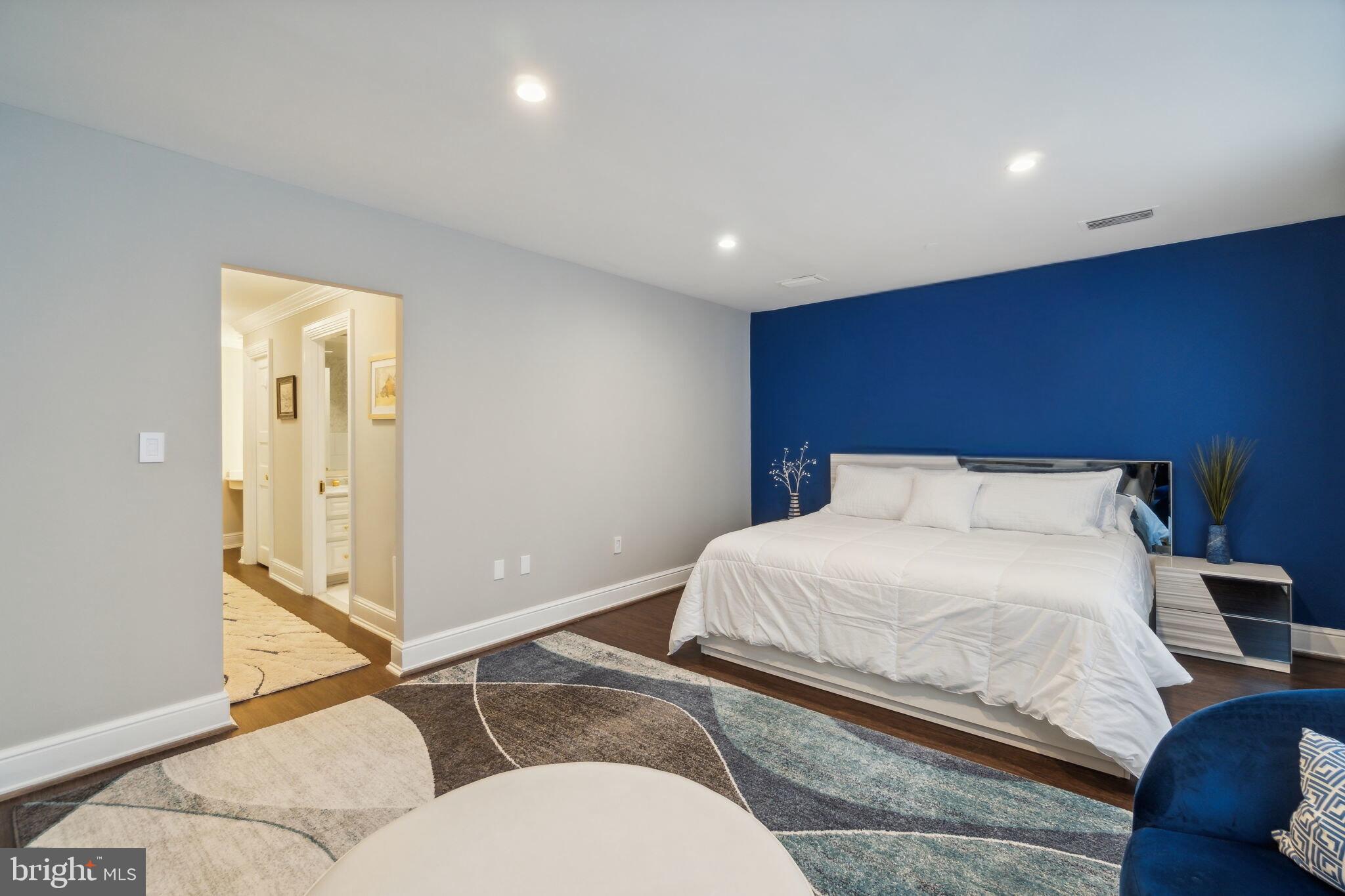 3030 K Street Northwest, Unit 203 Washington, DC 20007 - Photo 12 of 22