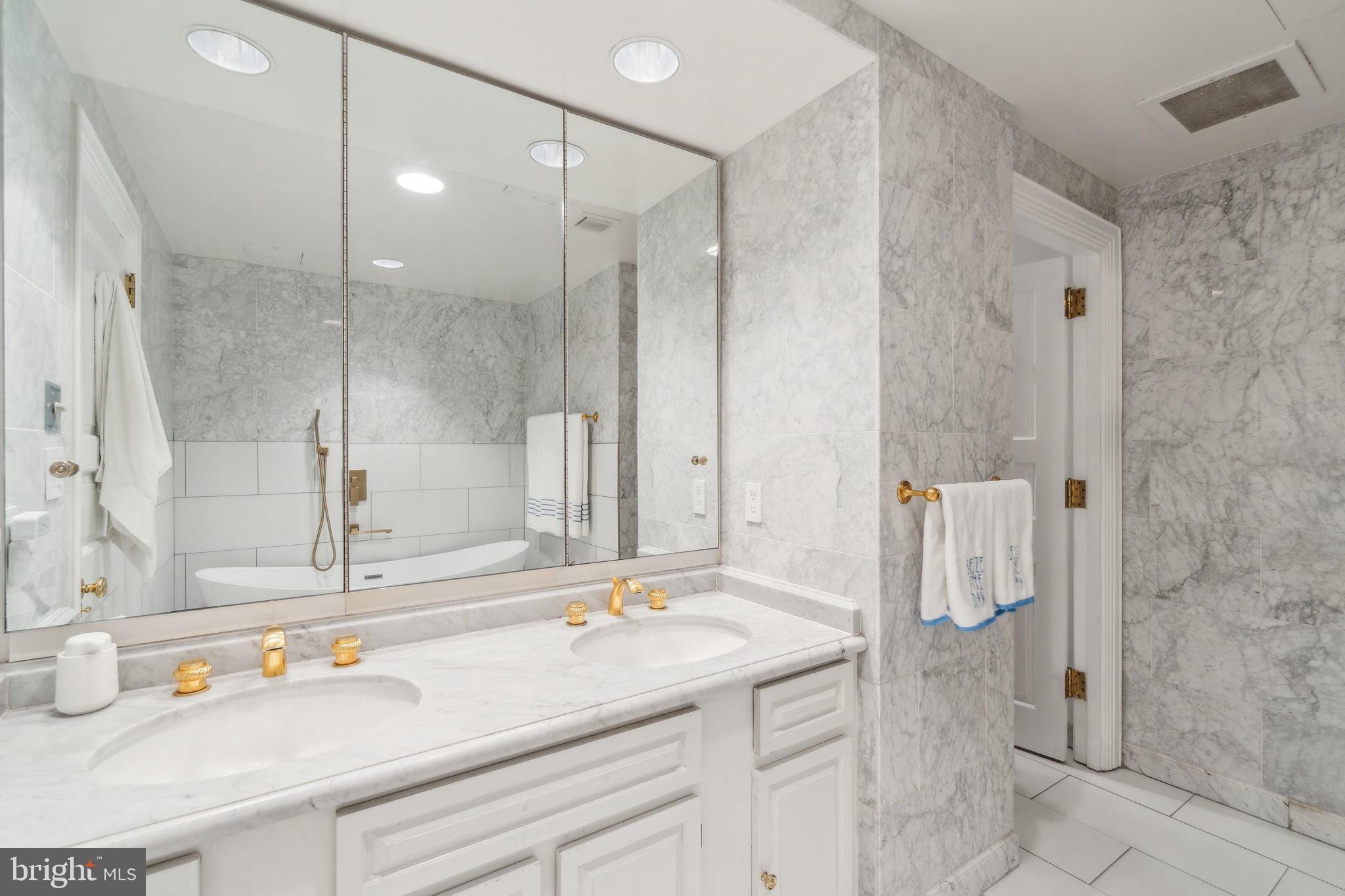 3030 K Street Northwest, Unit 203 Washington, DC 20007 - Photo 13 of 22