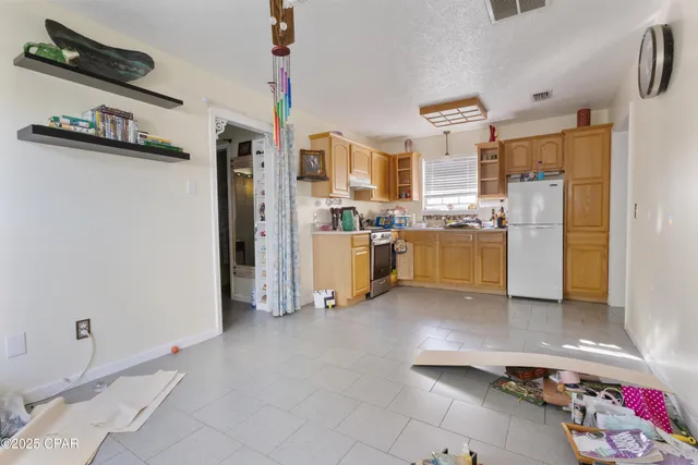 $398,000 | 305 Floyd Drive, Lynn Haven, FL 32444