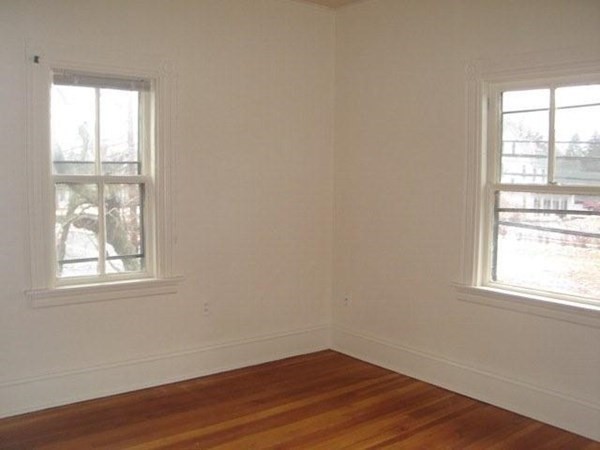 459 Main Street Wareham, MA 02571 - Photo 3 of 10 Gallery Image 3