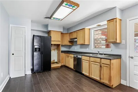 $290,000 | 4821-23 Zenith Street, Metairie, LA 70001